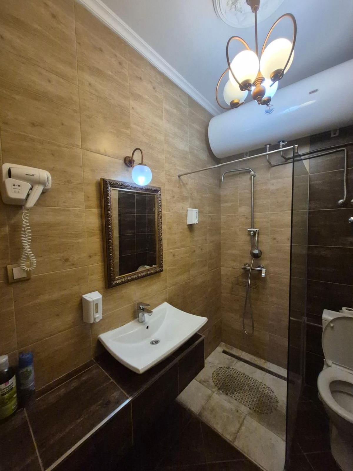 Authentic Centre - Only Private Hostel *