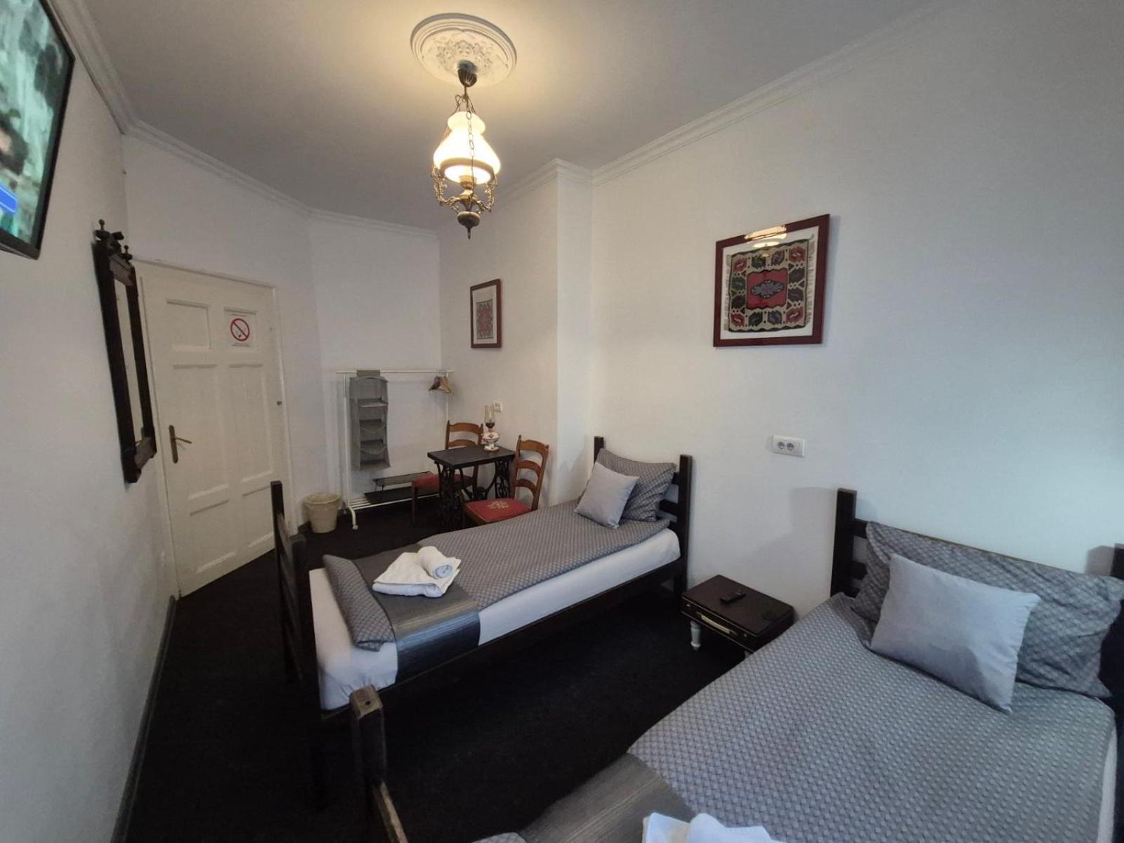 Hostel Authentic Centre - Only Private